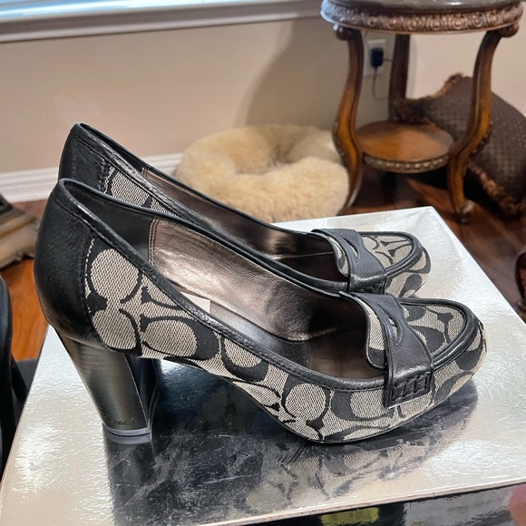 Coach | Shoes | Nwt Coach Black Heels Size 8 | Poshmark